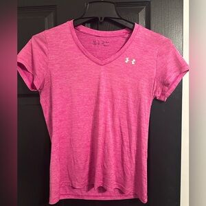 Women’s moisture wicking Under Armour T-shirt bright pink